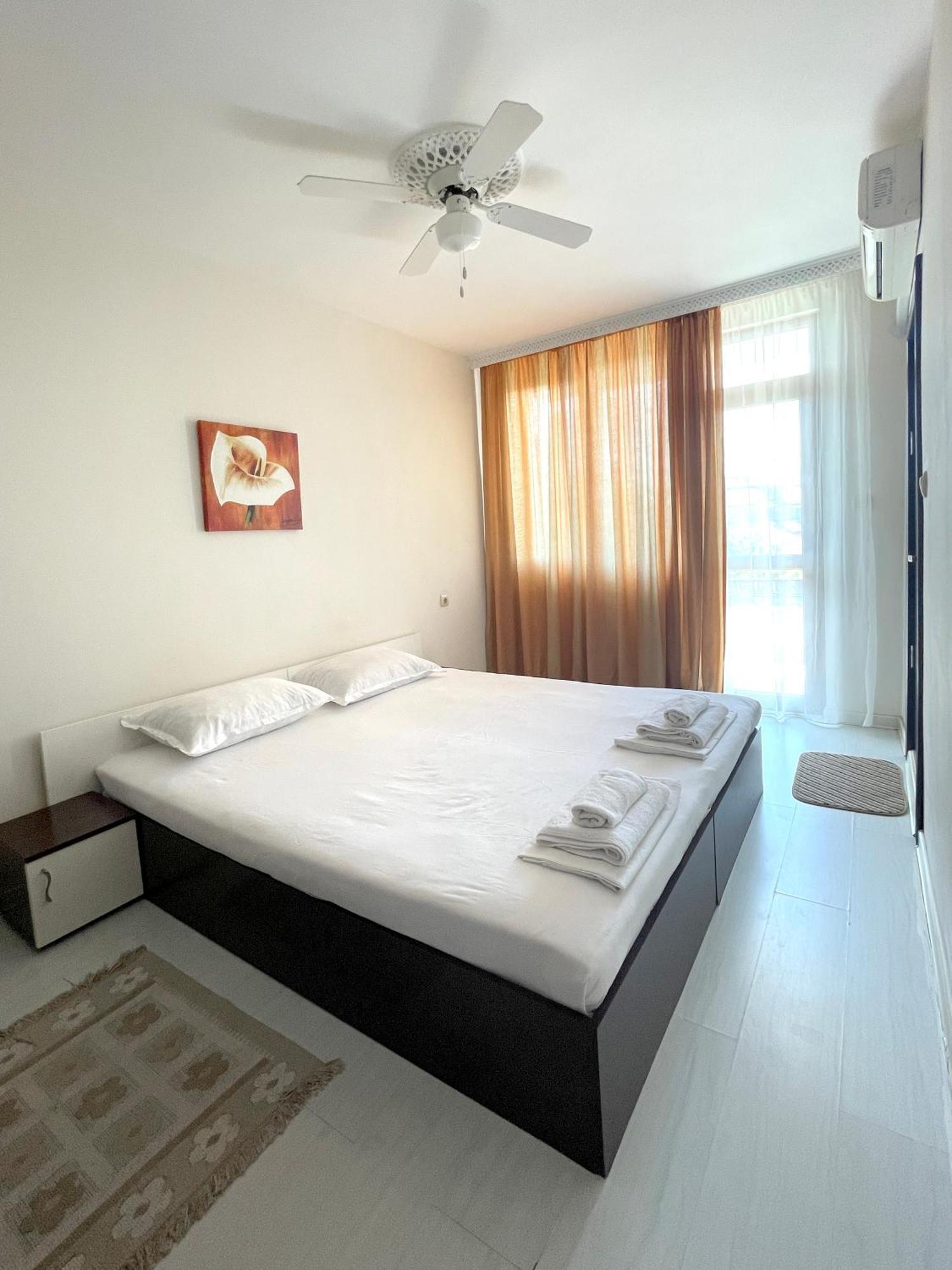Hotel Zoia Czernomorec Zewnętrze zdjęcie